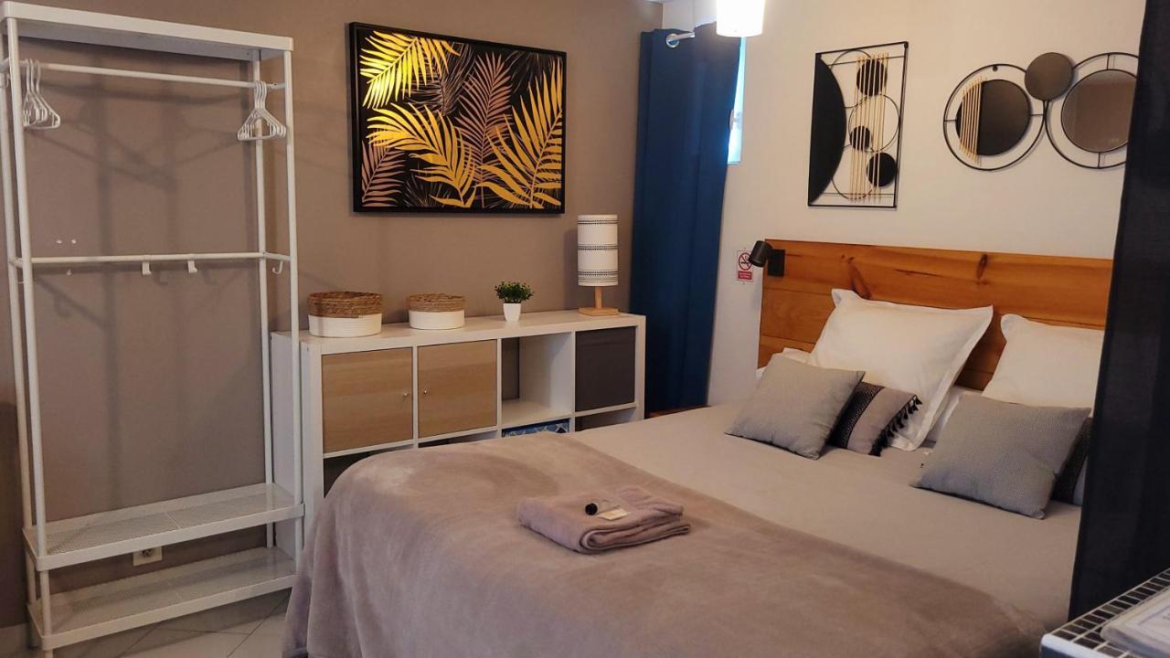 Ravissant Studio Prive 2 Pieces "Le Cosy" Tout Equipe Monchy-Saint-Eloi Buitenkant foto